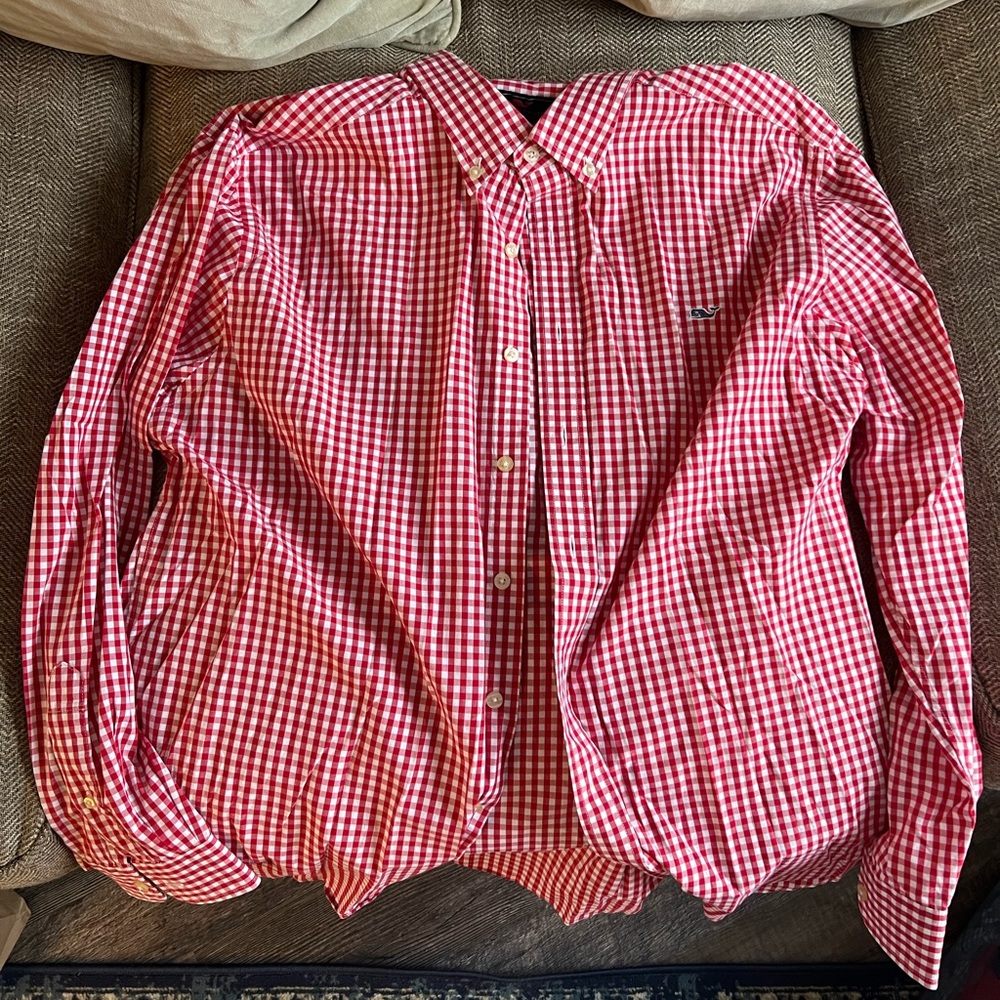 XL Men’s Vineyard Vines button down